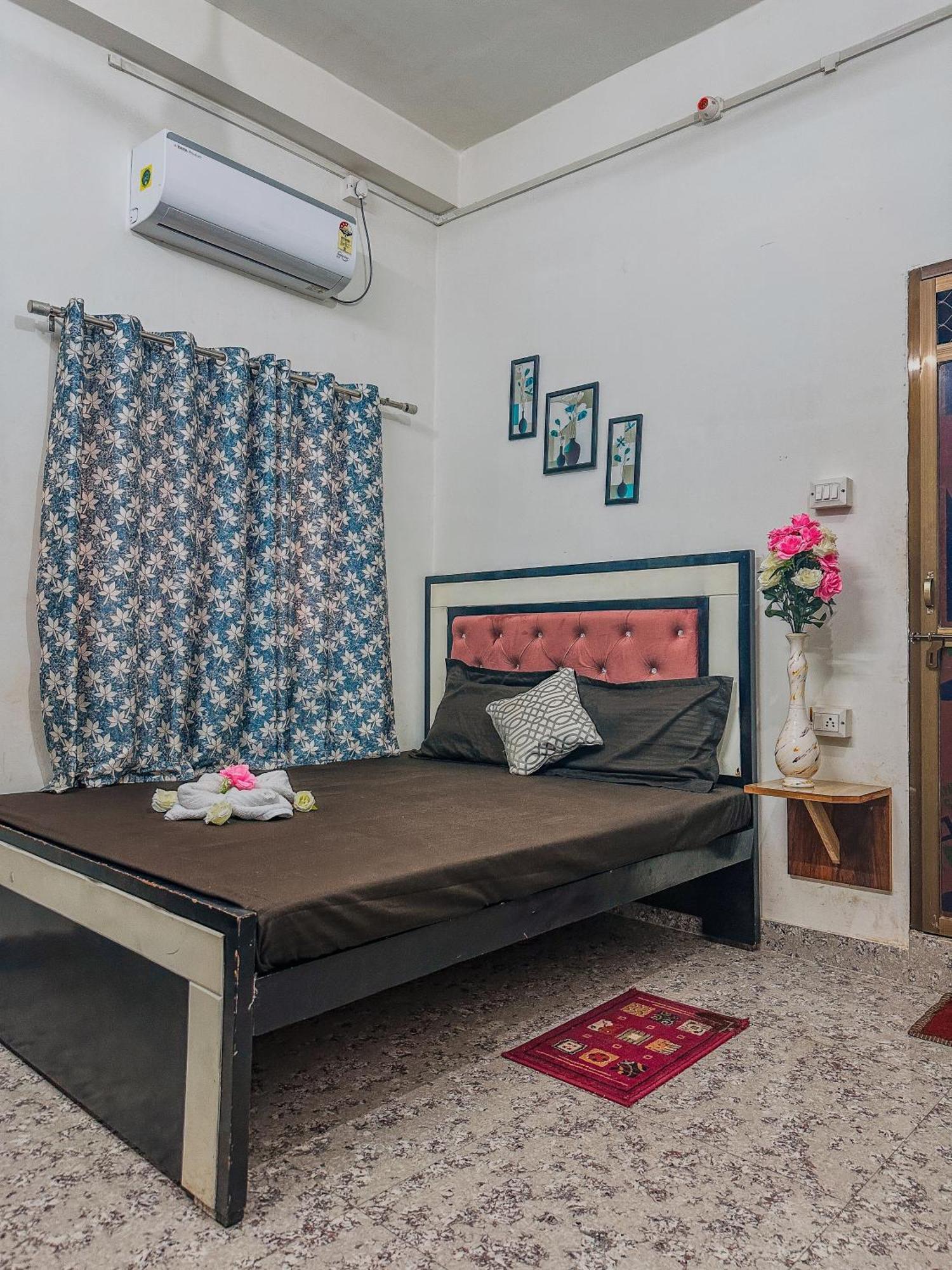 Shree K.B Guest House Váránasí Exteriér fotografie